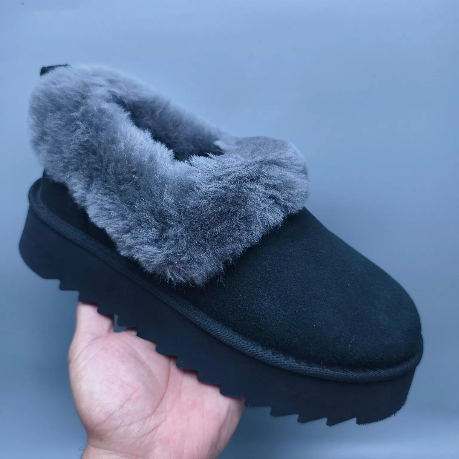 💰480 UGG sheepskin all-in-one snow boots 6733 Thick-soled non-slip slip-on casual style Color: Maroon Antelope Brown Black Size: 35-40